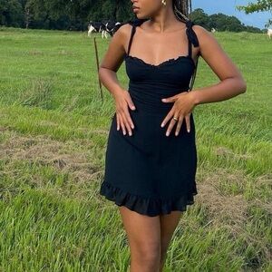 Reformation black Christine bow tie sleeve sweetheart ruffle mini dress size 22